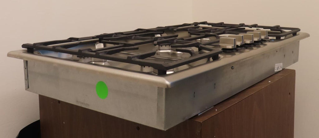 Thermador Masterpiece Series SGS365TS 36" 5 Sealed Burner Gas Cooktop