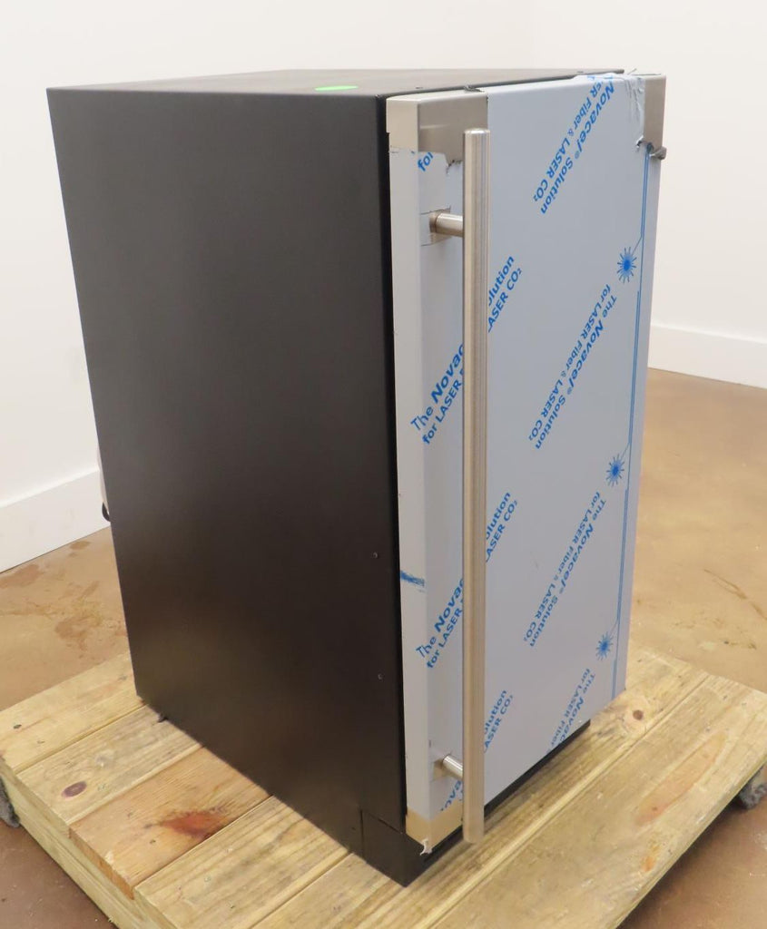 Marvel MLNP115SS01B 15" Built-In Nugget Stainless Steel Ice Maker With a pump