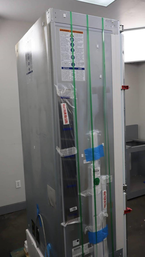 Bosch 36" PR Built-In French Door Smart Benchmark Series Refrigerator B36IT905NP