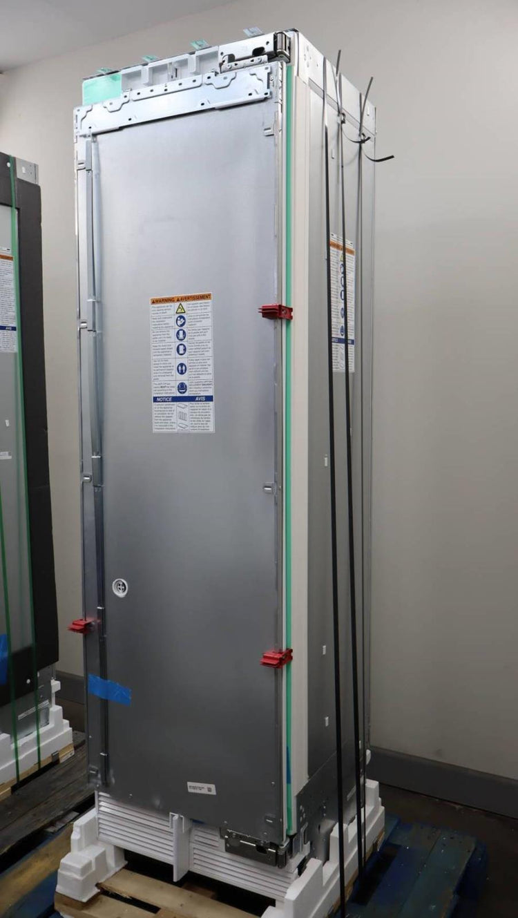 Thermador Freedom Collection 48" Refrigerator & Freezer T24IR905SP / T24IF905SP