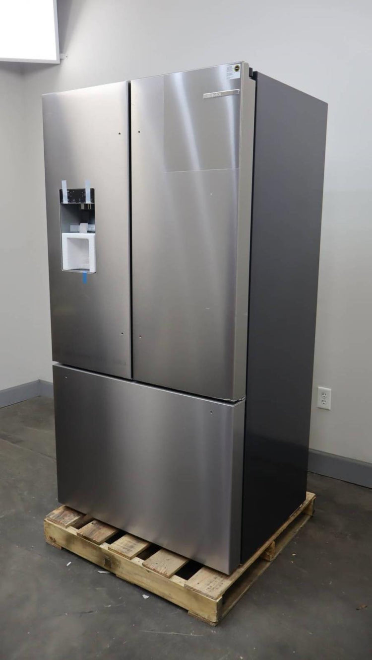 Bosch 500 Series 36 Inch Freestanding French Door Smart Refrigerator B36CD52SNS
