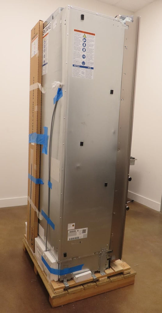 Thermador Freedom T36BT120NS 36" Built-In Smart French Door Refrigerator Details