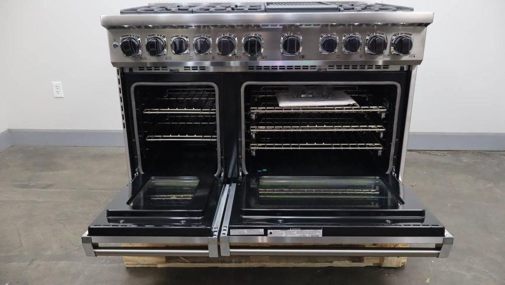 Viking 7 Series 48" 6 Burner Stainless Freestanding Dual Fuel Range VDR74826GSS