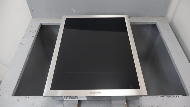 Gaggenau Vario 400 Series 15" Smart 2 Flex Induction Zone Cooktop VI422613