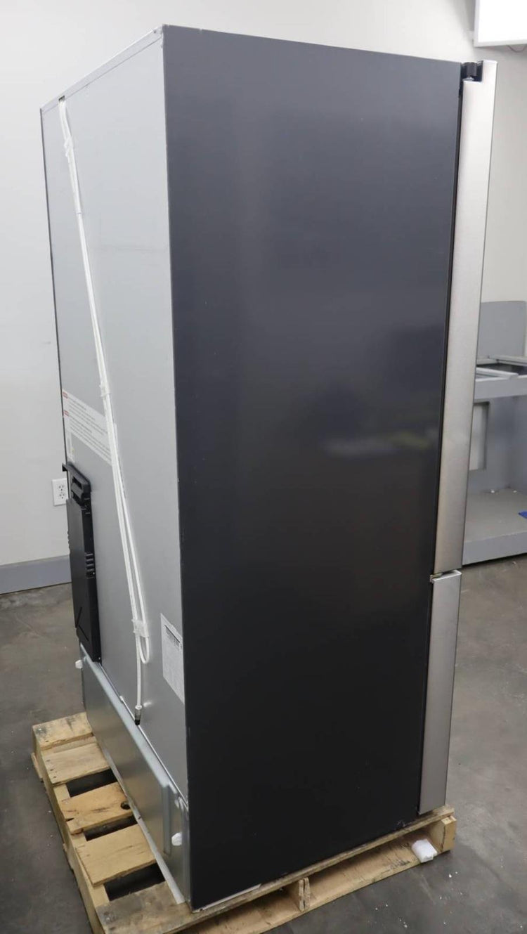Bosch 36 Inch 500 Series Freestanding French Door Smart Refrigerator B36CD52SNS