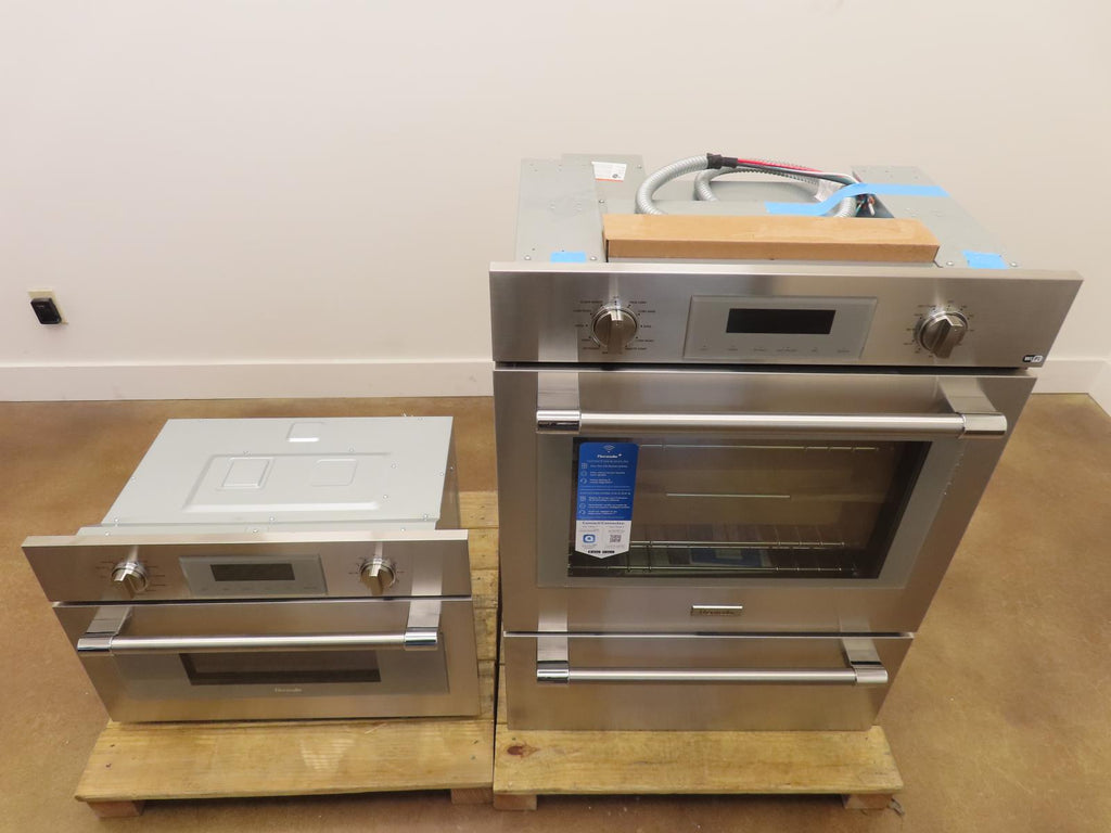 Thermador Professional Series PODMCW31W 30" Smart Triple Wall Oven