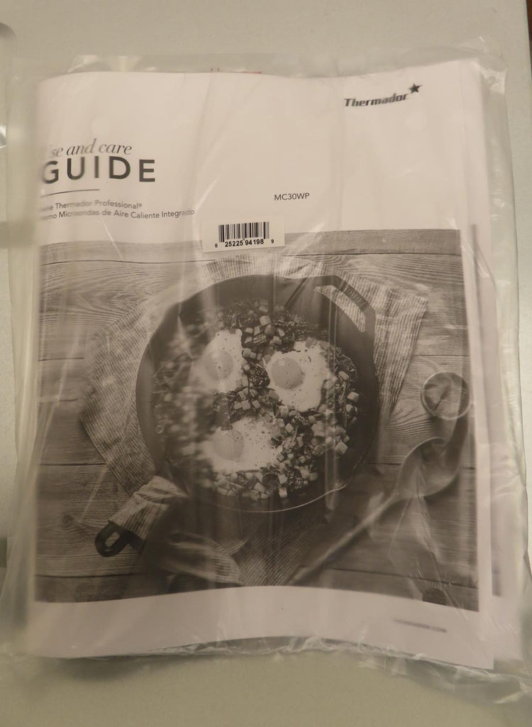 Thermador Professional Series PODMCW31W 30" Smart Triple Wall Oven