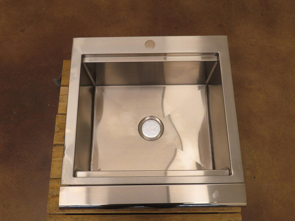 Lynx LSK24 Stainless Steel 24" Drop-In Single Bowl Outdoor Sink