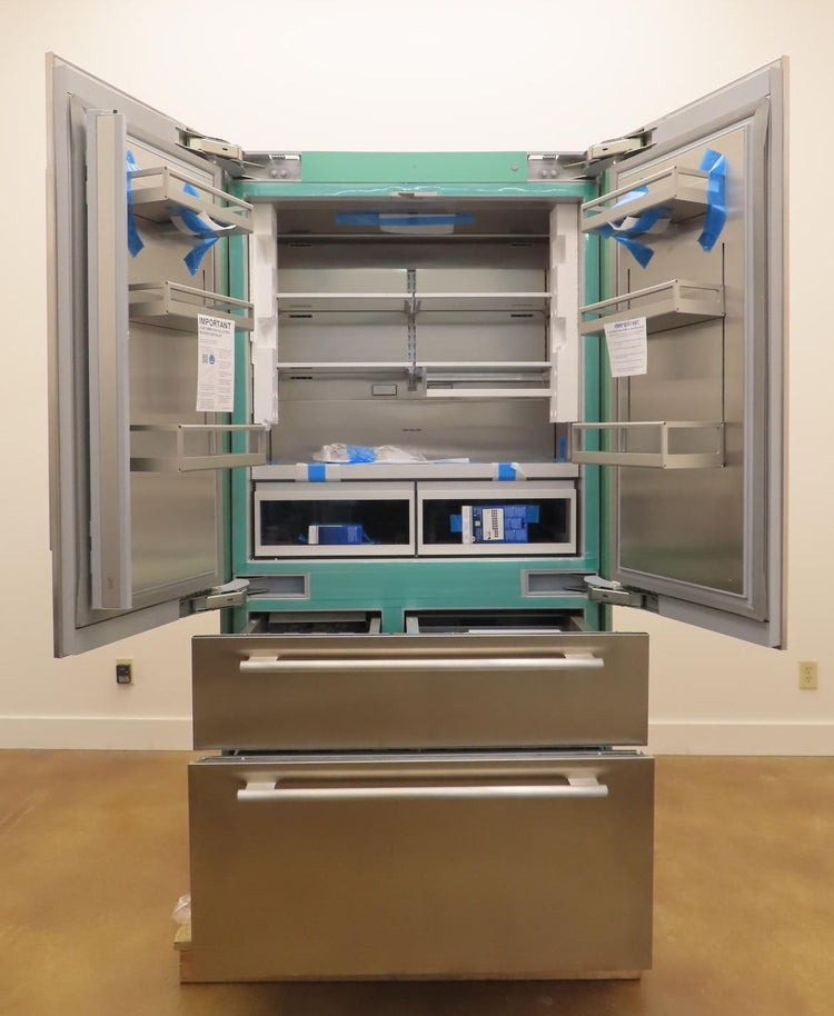 Thermador Freedom Collection T42BT110NS 42" BuiltIn French Door Refrigerator