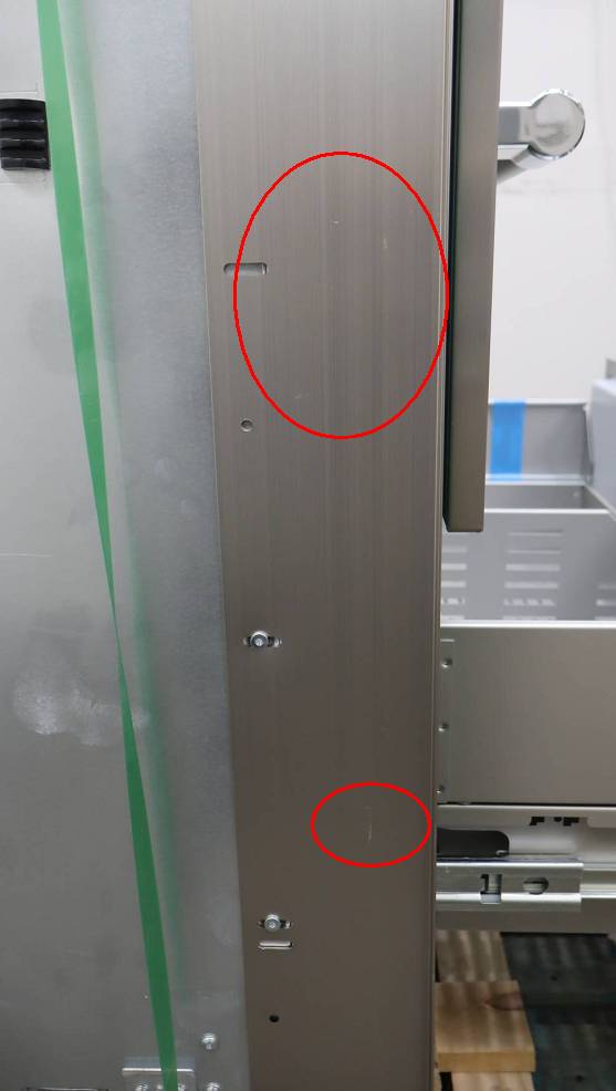 Thermador Freedom Collect. 42" 4-Door French Door Smart Refrigerator T42BT120NS