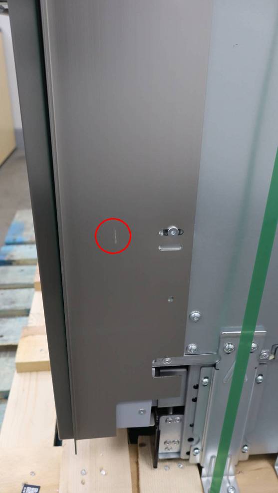 Thermador Freedom Collect. 42" 4-Door French Door Smart Refrigerator T42BT120NS