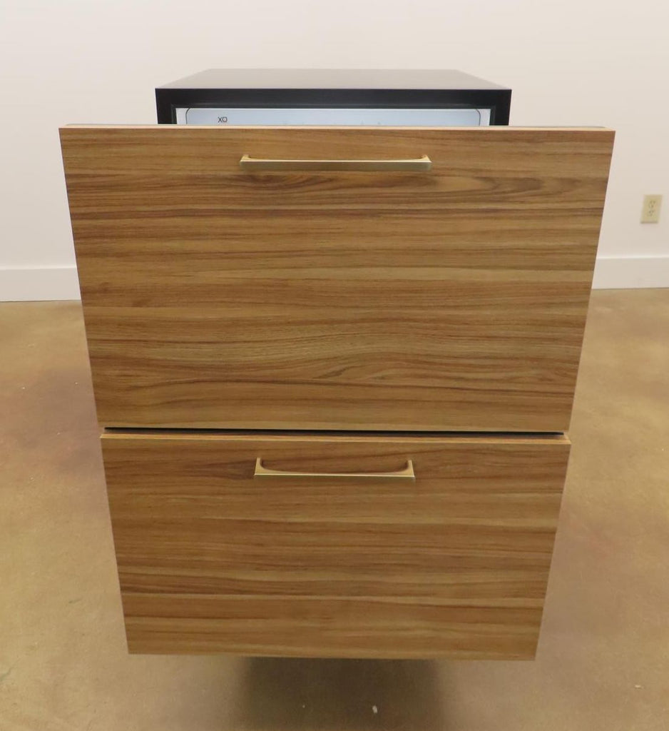 XO XOU24RDO 24" Built-In Under-Counter Beverage Refrigerator Drawers