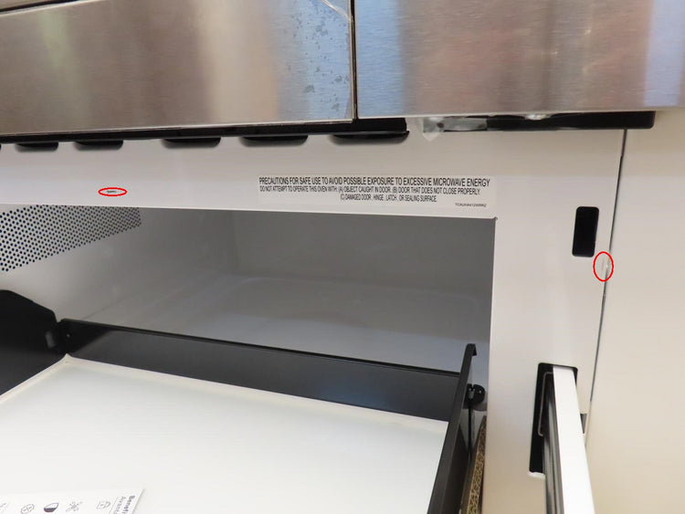 Bosch 800 Series HMD8054UC 30" Tilt Display 1.2 Cu.Ft Smart Microwave Drawer