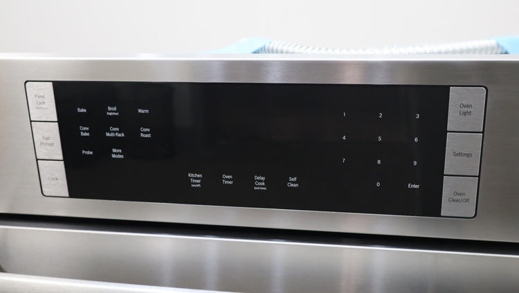 Bosch 27" 4.1 SS EcoClean Convection Single Electric Wall Oven HBN8451UC