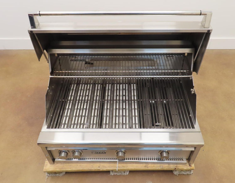 Lynx Professional Grill Series L36TRNG 36" Built-In Grill 935 sq.in.Cooking Sur.