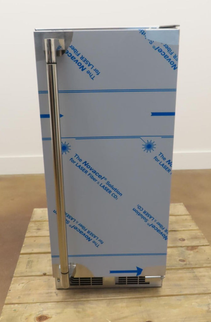 Lynx LN15ICE 15" Built-In Clear Ice Maker 39 lbs Daily Ice Production Outdoor