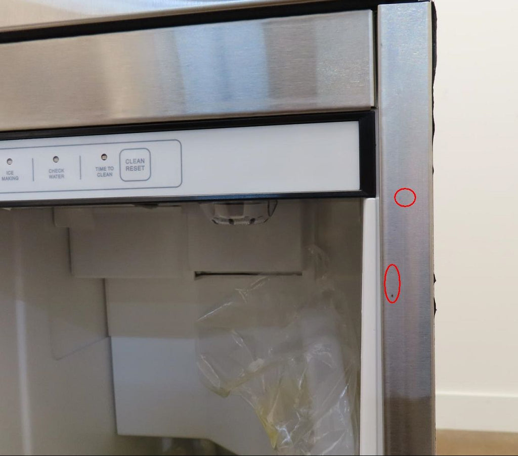 Viking Professional Series FGNI515 15" Gravity Drain PanelReady Nugget Ice Maker