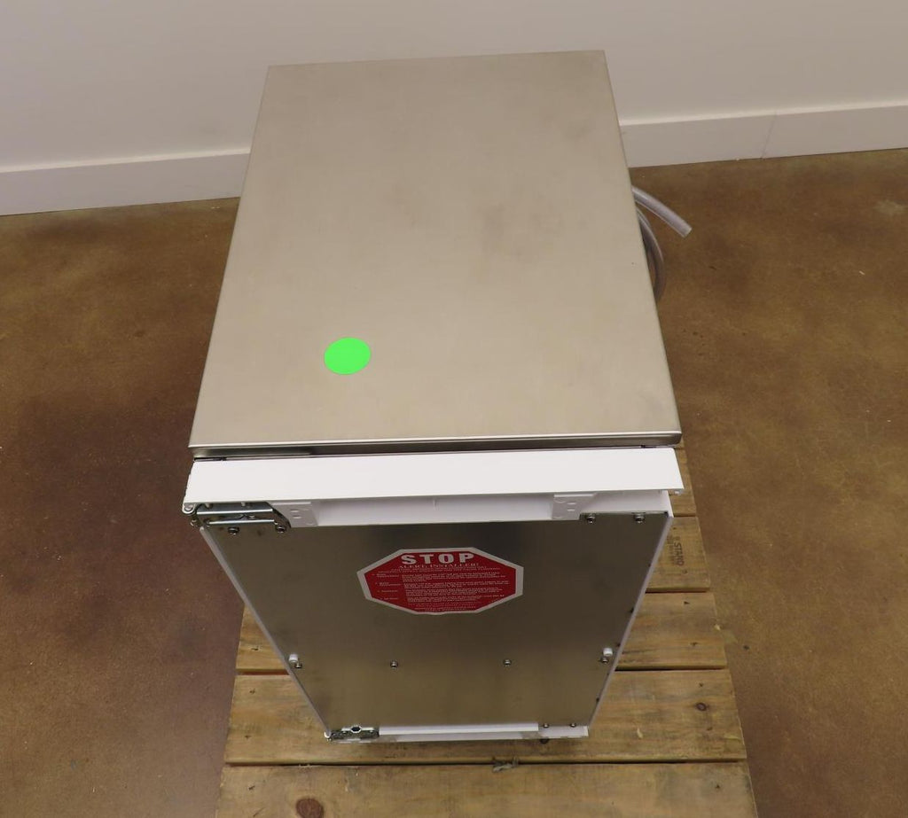 Scotsman Brilliance Series SCCP50MB1SU 15 inch Undercounter Gourmet Ice Machine