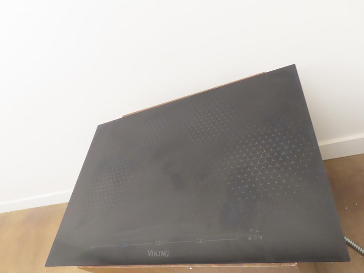 Viking Virtuoso MVIC6304BBG 30" 4 MagneQuick Elements Induction Cooktop