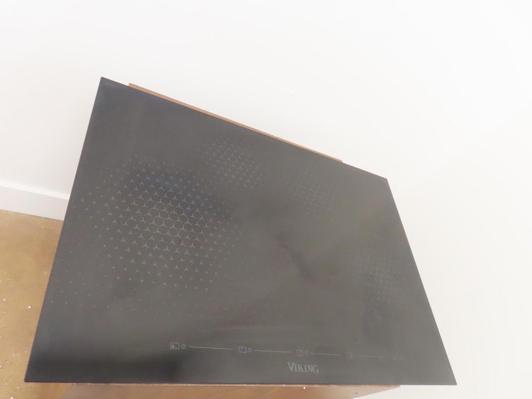 Viking Virtuoso MVIC6304BBG 30" 4 MagneQuick Elements Induction Cooktop