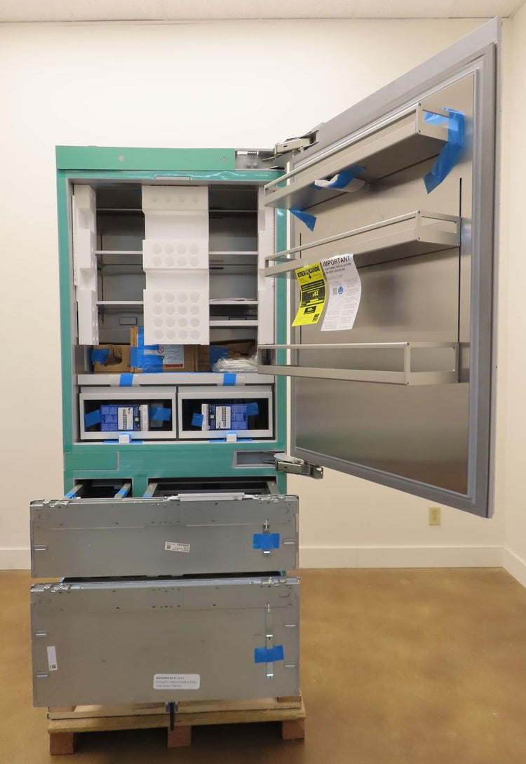 Thermador Freedom Collection T36IB100SP 36" BuiltIn Bottom Mount Refrigerator