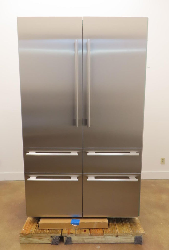 Thermador Freedom Collection T48BT110NS 48" BuiltIn French Door Refrigerator Pic