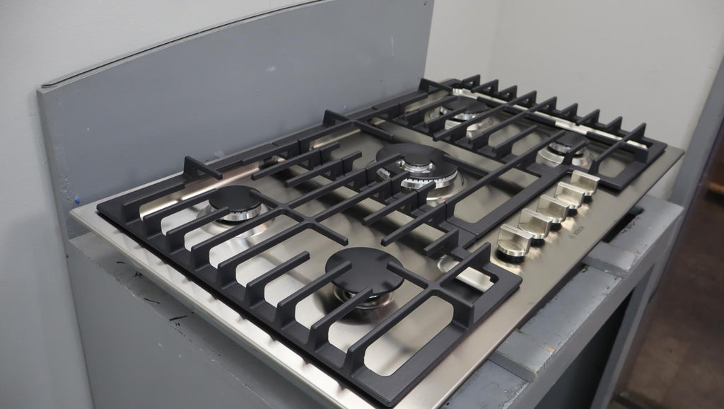 Bosch 800 Series 36" 5 Sealed Burners Built-In Gas Cooktop NGM8659UC