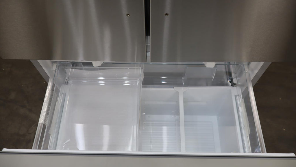 Thermador 36" SS French Door Smart Professional Series Refrigerator T36FT820NS