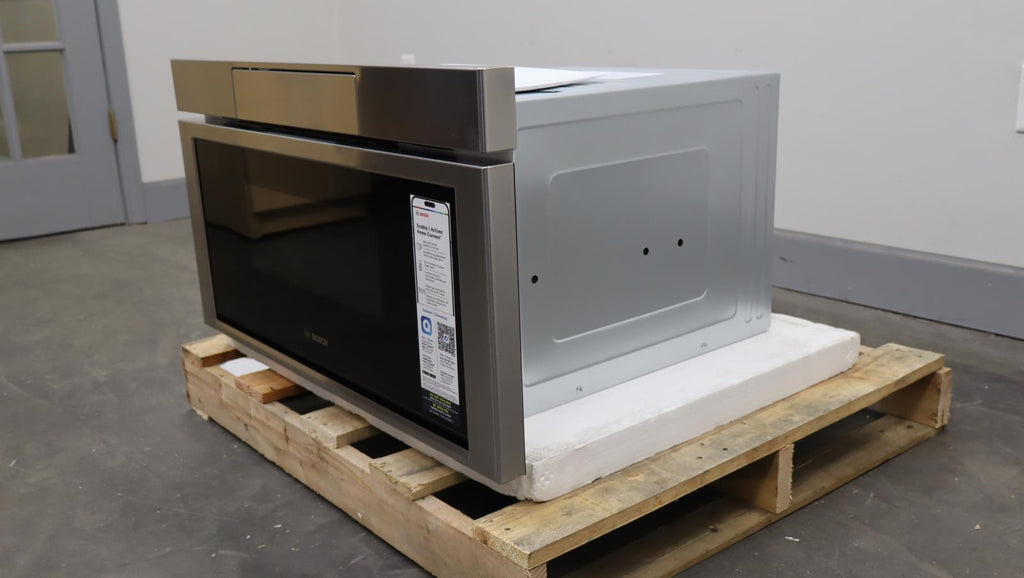 Bosch 800 Series 30" 1.2 Cu.Ft. Smart Tilt Display Microwave Drawer HMD8054UC