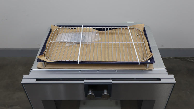 Gaggenau 30" 400 Series 4.5 Cu.Ft TFT Glass Front SS Single Oven BO481613