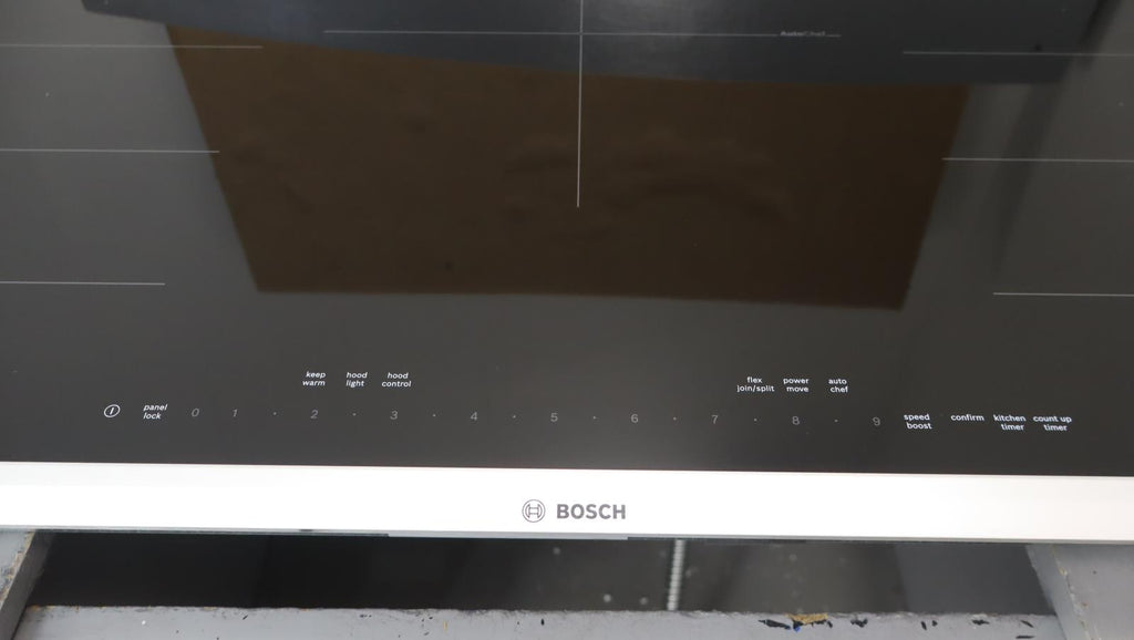 Bosch 36" BLK 5 Elements Induction Benchmark Series Smart Cooktop NITP660SUC