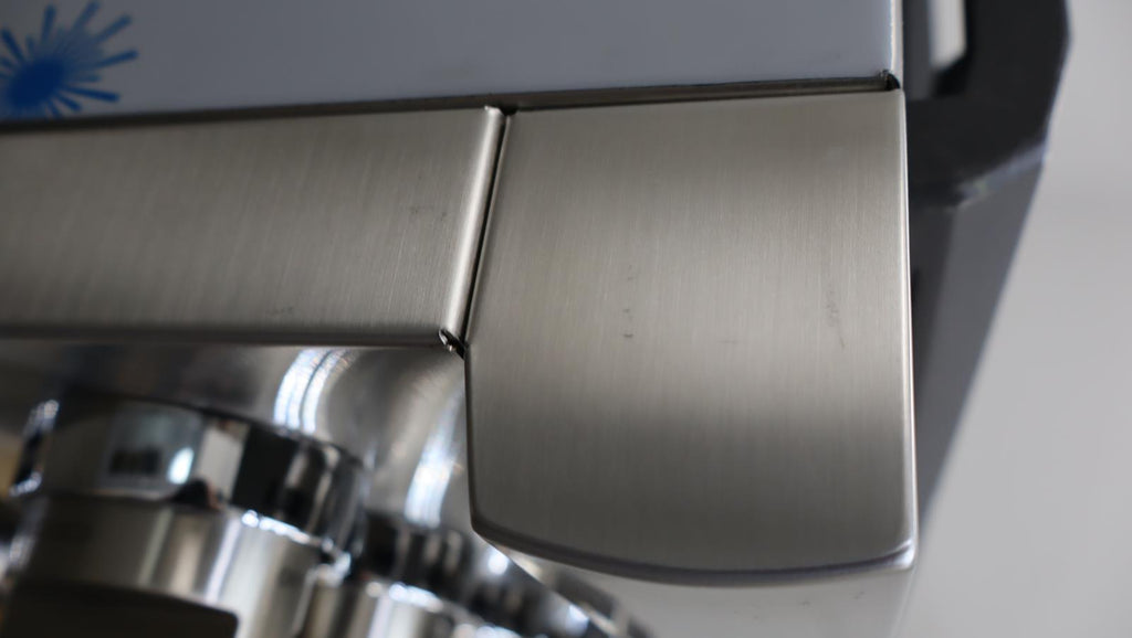 Thermador 30 Inch Stainless Freestanding Professional Dual Fuel Range PRD304WHU