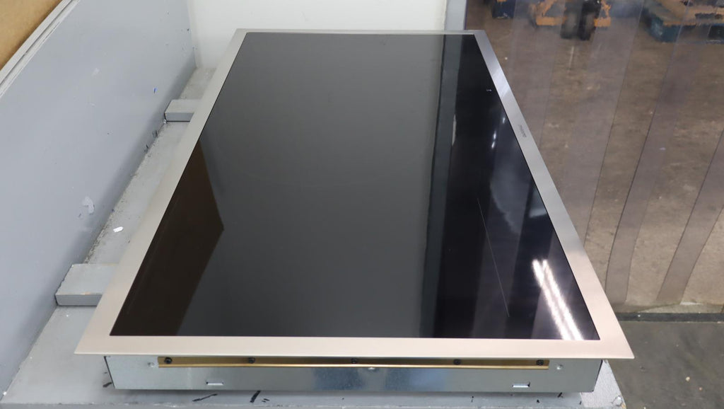 Gaggenau 36" 5 Elements Induction Smoothtop 400 Series Smart Cooktop VI492613