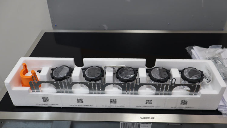 Gaggenau 36" 5 Elements Induction Smoothtop 400 Series Smart Cooktop VI492613