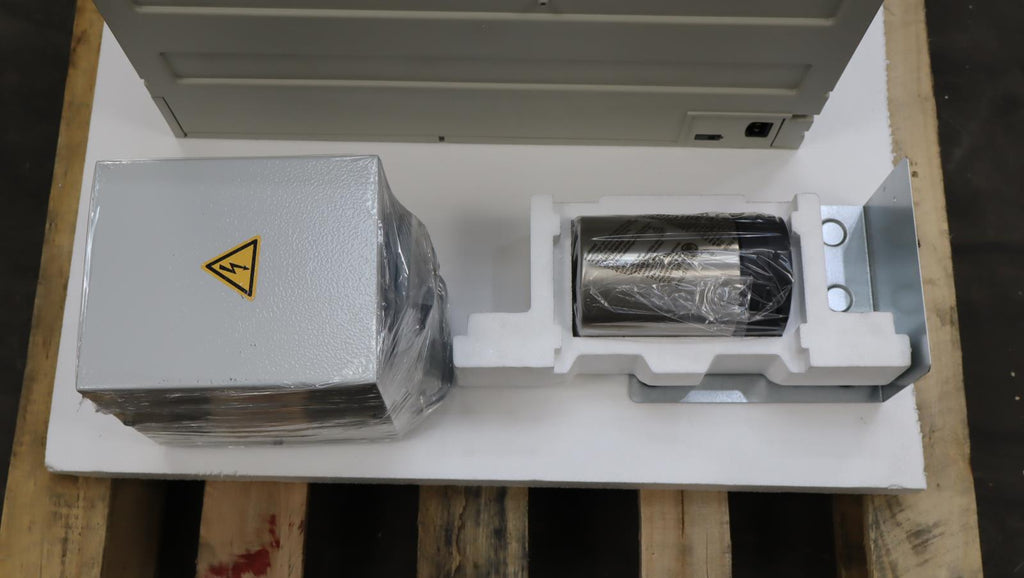 Thermador 24" Smart Memory Beverages LCD Display Built In Coffee Maker TCM24TS