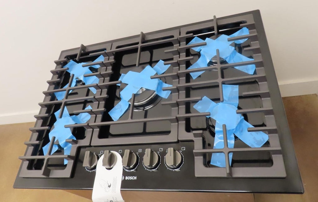 Bosch 800 Series NGM8049UC 30" Built-In Black Gas Cooktop with Bosch Warranty