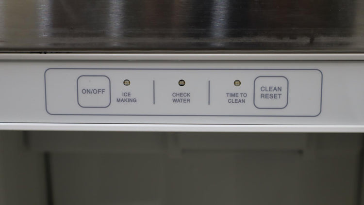 Viking Professional Series15" Gravity Drain Panel R Nugget Ice Maker FGNI515 - Alabama Appliance