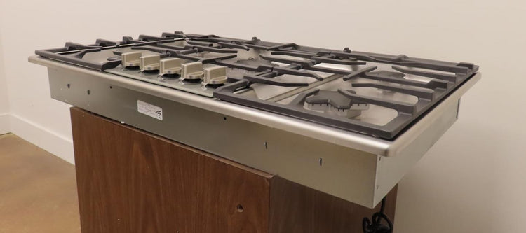 Thermador Masterpiece Series SGSXP365TS 36" Gas Cooktop Full Warranty