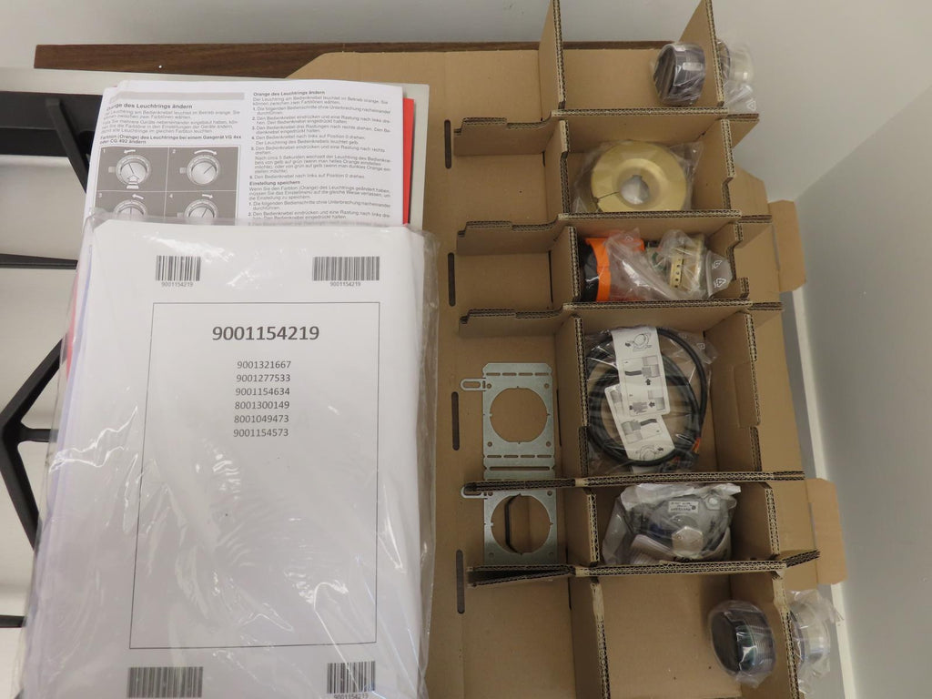 Gaggenau Vario 400 Series VG425211CA 15" Automatic Fast Ignition Gas Cooktop