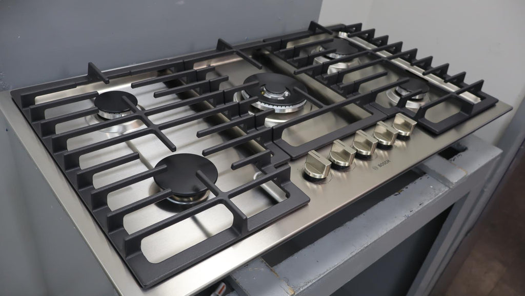 Bosch 800 Series 36" 5 Sealed Burners Built-In Gas Cooktop NGM8659UC