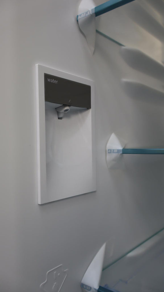 Bosch 800 Series 24" Freestanding Bottom Freezer Smart Refrigerator B24CB80ESS