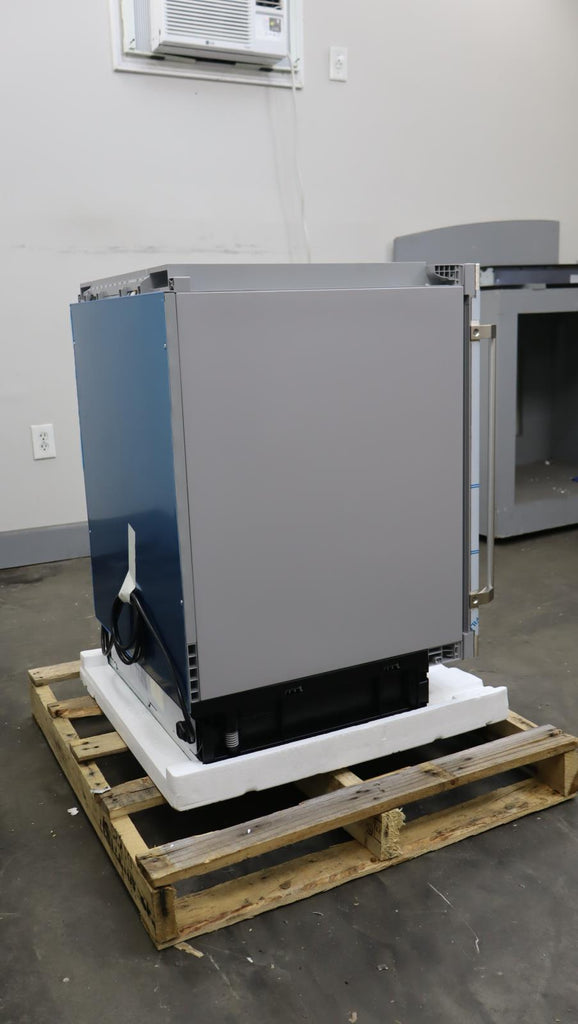 Gaggenau 24" SS 34 Bottle Capacity Under Counter Wine Storage Unit RW404761