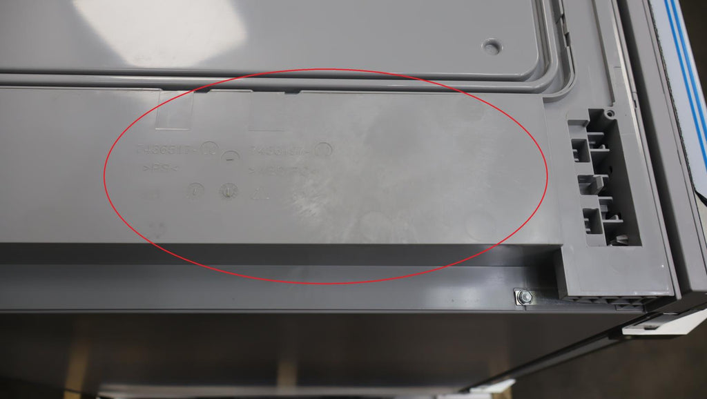 Gaggenau 24" SS 34 Bottle Capacity Under Counter Wine Storage Unit RW404761