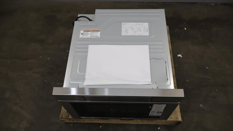 Bosch 24" 800 Series 1.2 Cu.Ft. Cap 950 Watt Smart Microwave Drawer HMD8454UC