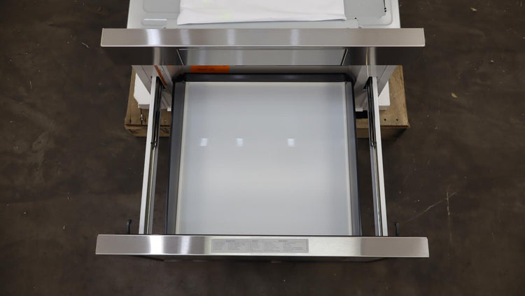 Bosch 24" 800 Series 1.2 Cu.Ft. Cap 950 Watt Smart Microwave Drawer HMD8454UC