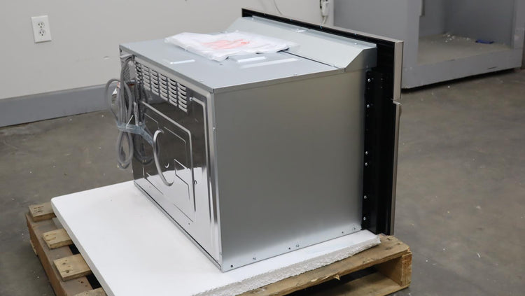 Bosch 500 Series 30" 1.6 cu. ft 950 Watts Built-In SS Microwave Oven HMB50152UC