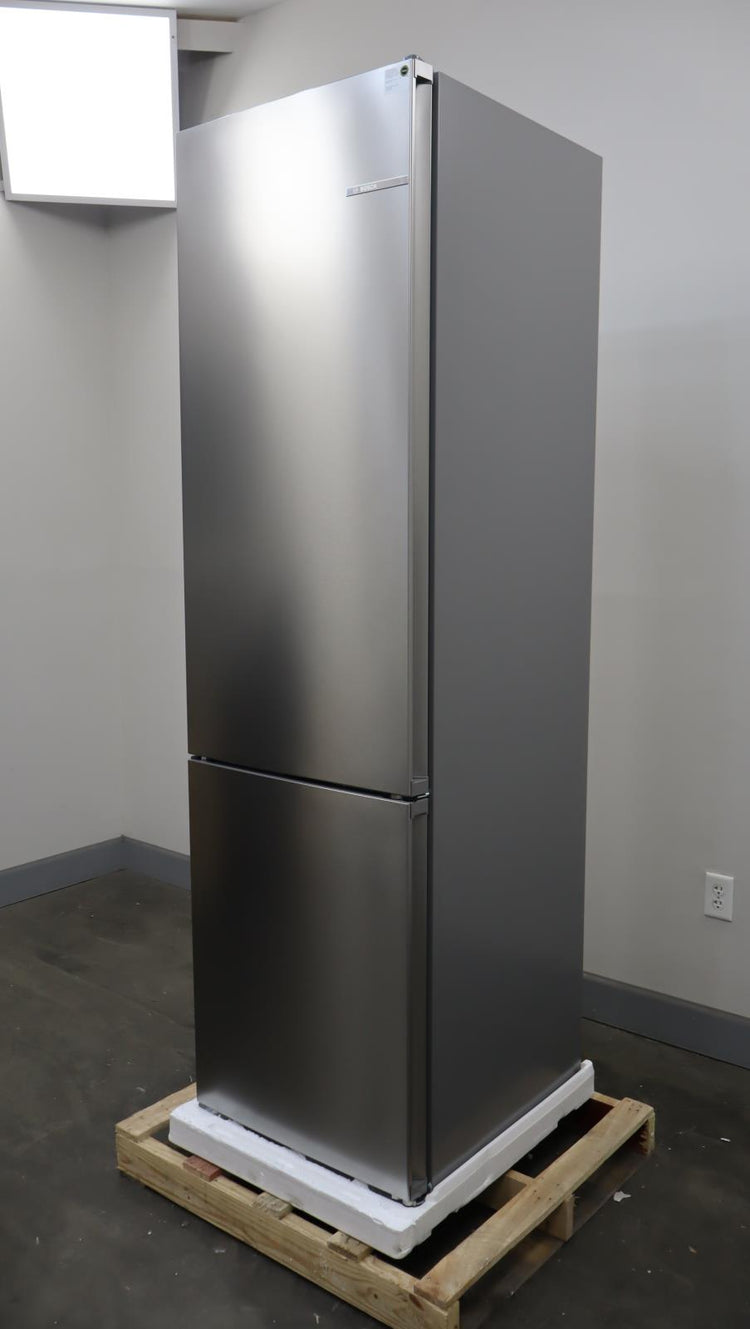 Bosch 24" 800 Series Freestanding Bottom Freezer Smart Refrigerator B24CB80ESS
