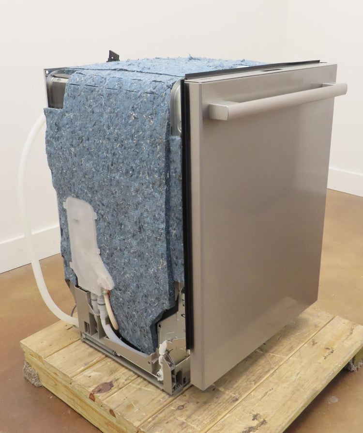 Bosch 800 Series SHX78CM5N 24" Fully Integrated Built-In Smart Dishwasher