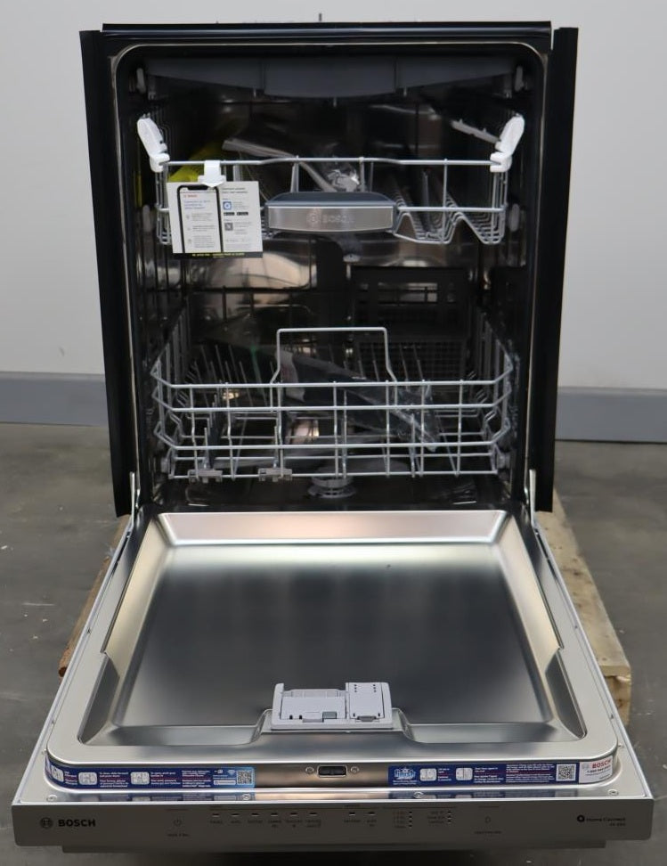 Bosch 500 Series 24" Fully Integrated Built-In Smart Dishwasher SHX65CM5N