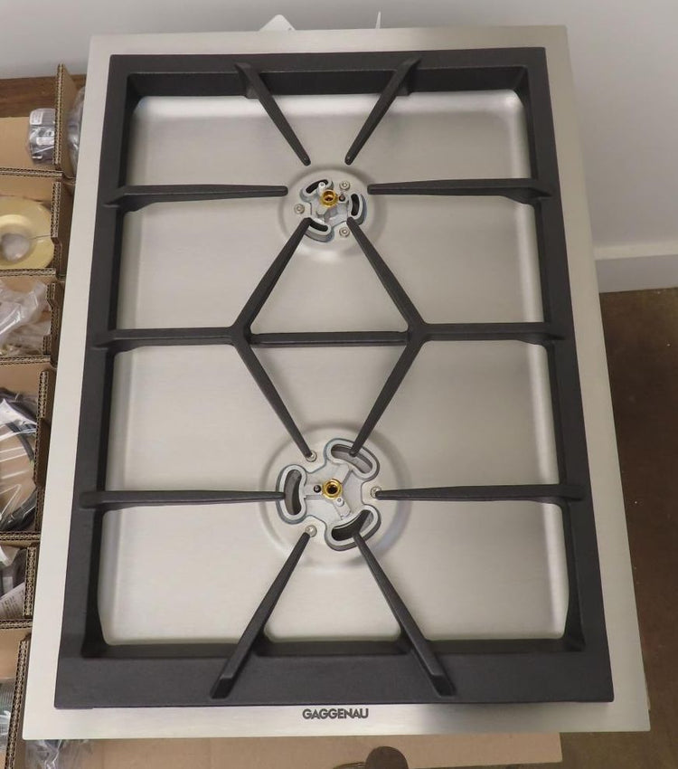 Gaggenau Vario 400 Series VG425211CA 15" Automatic Fast Ignition Gas Cooktop IMG